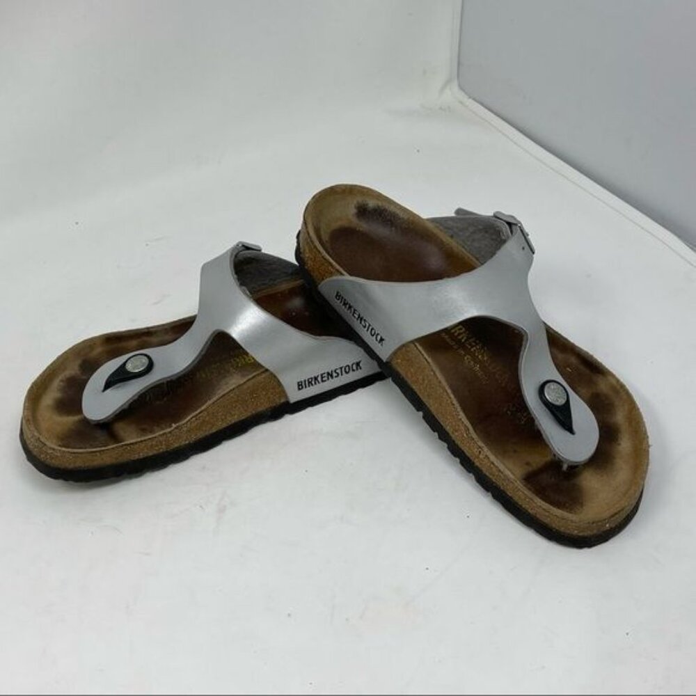 Birkenstock GIZEH silver sandals in very good condition size 36 womens 5 , 5.5